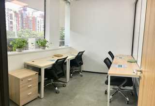 闵行区电子材料全托管仓库公司